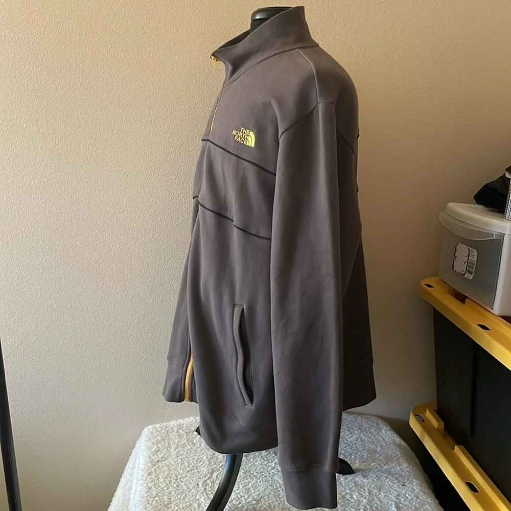 The North Face NWOT Full Zipper Lightweight Jacket Size XXL